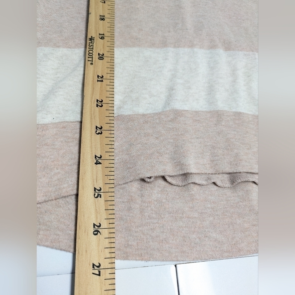 Aritzia TNA women's dusty pink soft knit long sleeve striped shirt size S - Picture 3 of 8